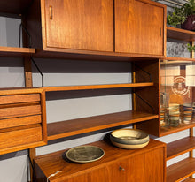 Load image into Gallery viewer, Poul Cadovius, Royal System, Wandsysteem