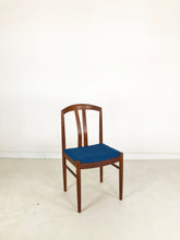 Load image into Gallery viewer, Vintage Eetkamerstoelen (set van 4)