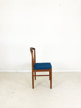 Load image into Gallery viewer, Vintage Eetkamerstoelen (set van 4)