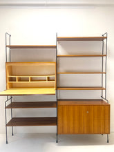 Afbeelding in Gallery-weergave laden, Teak Wall System by Hilker
