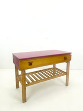 Afbeelding in Gallery-weergave laden, Jaren 70 Bijzettafel / Bijzetkastje