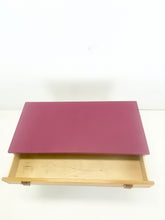 Afbeelding in Gallery-weergave laden, Jaren 70 Bijzettafel / Bijzetkastje