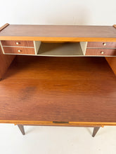 Load image into Gallery viewer, Zweedse Teak Secretaire