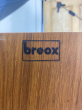Afbeelding in Gallery-weergave laden, Zweeds Teak Dressoir, Breox