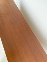 Afbeelding in Gallery-weergave laden, Zweeds Teak Dressoir, Breox