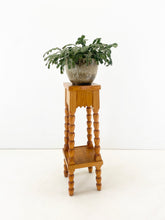 Afbeelding in Gallery-weergave laden, Vintage Plantenstandaard uit Zweden