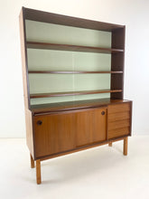 Afbeelding in Gallery-weergave laden, Zweedse Teak Wandkast / Boekenkast