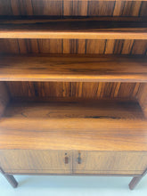Afbeelding in Gallery-weergave laden, Palissander Vitrinekast