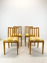 Afbeelding in Gallery-weergave laden, Vintage Stoelen, opnieuw bekleedt (set van 4)