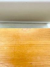 Afbeelding in Gallery-weergave laden, Zweedse Vintage Kast