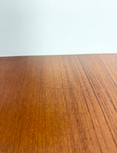 Load image into Gallery viewer, Zweeds Teak Bureau