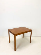 Load image into Gallery viewer, Teak Bijzettafel