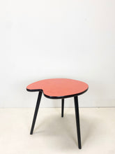 Load image into Gallery viewer, Roze bijzettafel