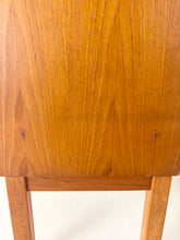 Afbeelding in Gallery-weergave laden, Teak Kast