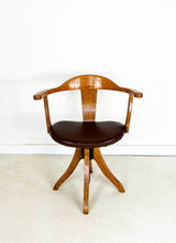 Load image into Gallery viewer, Vintage Draaibare Bureaustoel