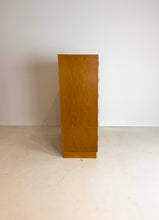 Afbeelding in Gallery-weergave laden, Børge Mogensen Tallboy, Eiken Fineer