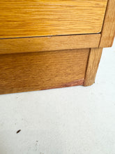 Afbeelding in Gallery-weergave laden, Børge Mogensen Tallboy, Eiken Fineer