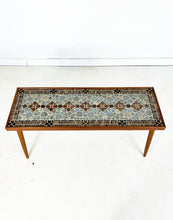 Load image into Gallery viewer, Vintage Mozaïek Bijzettafeltje