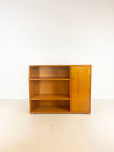 Afbeelding in Gallery-weergave laden, Ondiepe, Lage Vintage Kast