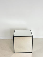 Afbeelding in Gallery-weergave laden, Vintage Ikea Mirror Table