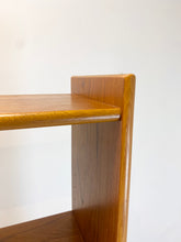 Afbeelding in Gallery-weergave laden, Teak Boekenkast uit Scandinavië