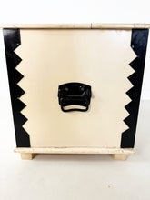 Afbeelding in Gallery-weergave laden, Houten Kist