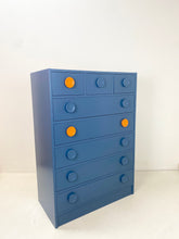 Afbeelding in Gallery-weergave laden, Jaren 70 Ladekast, opnieuw geschilderd