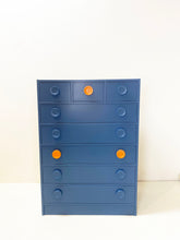 Afbeelding in Gallery-weergave laden, Jaren 70 Ladekast, opnieuw geschilderd
