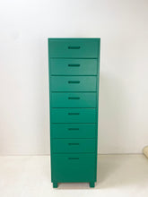 Afbeelding in Gallery-weergave laden, Hoge Ladekast uit Zweden