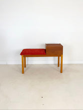 Afbeelding in Gallery-weergave laden, Teak Halkastje / Bank