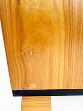 Afbeelding in Gallery-weergave laden, Art Deco Nachtkastjes (set van 2)