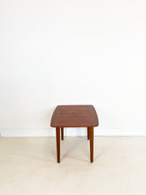 Afbeelding in Gallery-weergave laden, Teak Bijzettafel