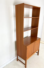 Load image into Gallery viewer, Skaraborgs Möbelindustri Vintage Wandkast