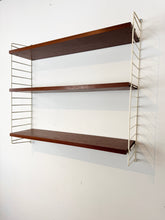 Afbeelding in Gallery-weergave laden, Vintage Wandrek Van Nisse Strinning voor String