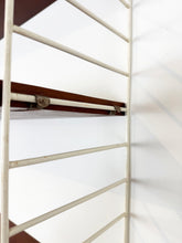 Afbeelding in Gallery-weergave laden, Vintage Wandrek Van Nisse Strinning voor String