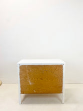 Afbeelding in Gallery-weergave laden, Gerestylde Ladekast, Geel/Wit