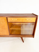 Afbeelding in Gallery-weergave laden, Teak Dressoir