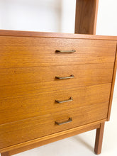 Afbeelding in Gallery-weergave laden, Teak Boekenkast / Wandkast