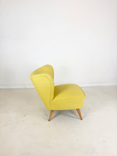 Load image into Gallery viewer, Gele Vintage Fauteuils (set van 2)