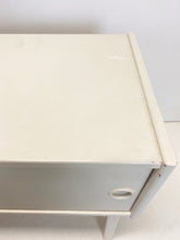 Afbeelding in Gallery-weergave laden, Wit Vintage Kastje