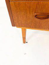 Afbeelding in Gallery-weergave laden, Scandinavisch Teak Secretaire