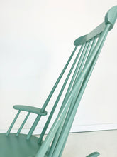 Load image into Gallery viewer, Schommel Stoel (Opknapper)