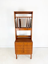 Afbeelding in Gallery-weergave laden, Vintage Wandkast / Platenkast 'Variett', Bertil Fridhagen voor Bodafors