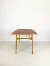 Load image into Gallery viewer, Teak Eettafel uit Zweden