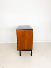 Afbeelding in Gallery-weergave laden, Vintage Teak Commode