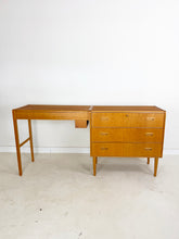Afbeelding in Gallery-weergave laden, Vintage Kaptafel / Ladekast combi