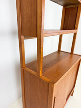 Afbeelding in Gallery-weergave laden, Hoge Teak Boekenkast (2/2)