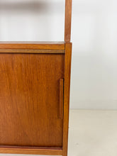 Afbeelding in Gallery-weergave laden, Hoge Teak Boekenkast (2/2)