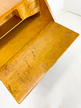 Afbeelding in Gallery-weergave laden, Vintage Berkenhout Secretaire