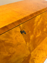 Afbeelding in Gallery-weergave laden, Vintage Berkenhout Secretaire